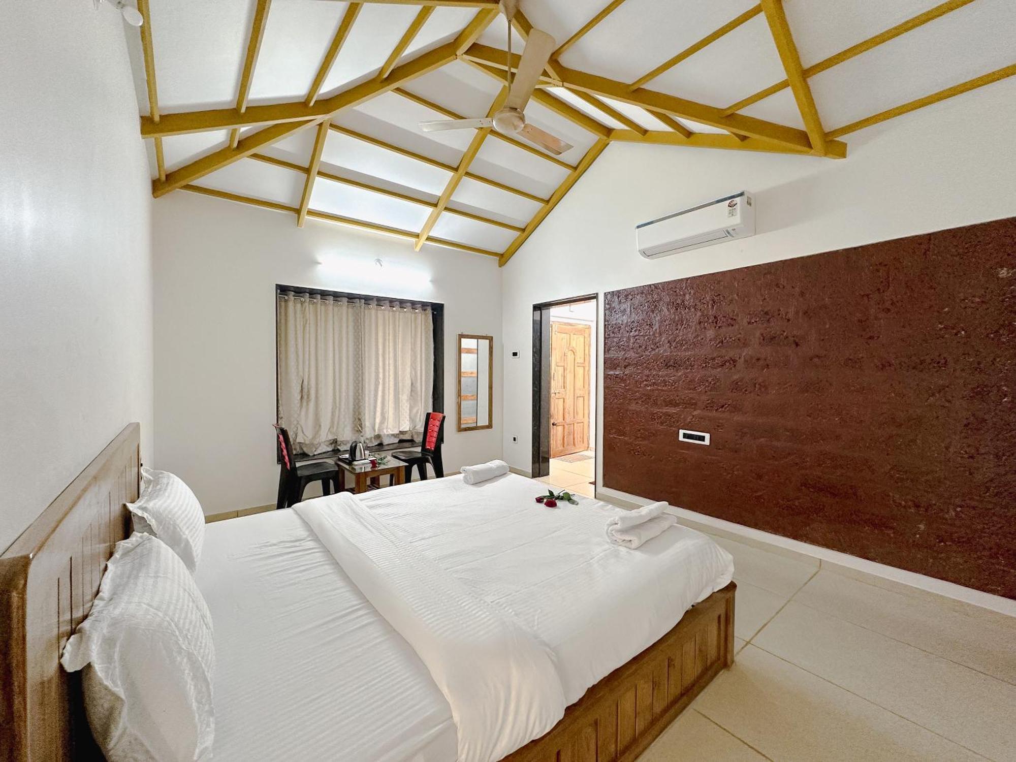 Prasad Villas And Homestay Math Exterior photo