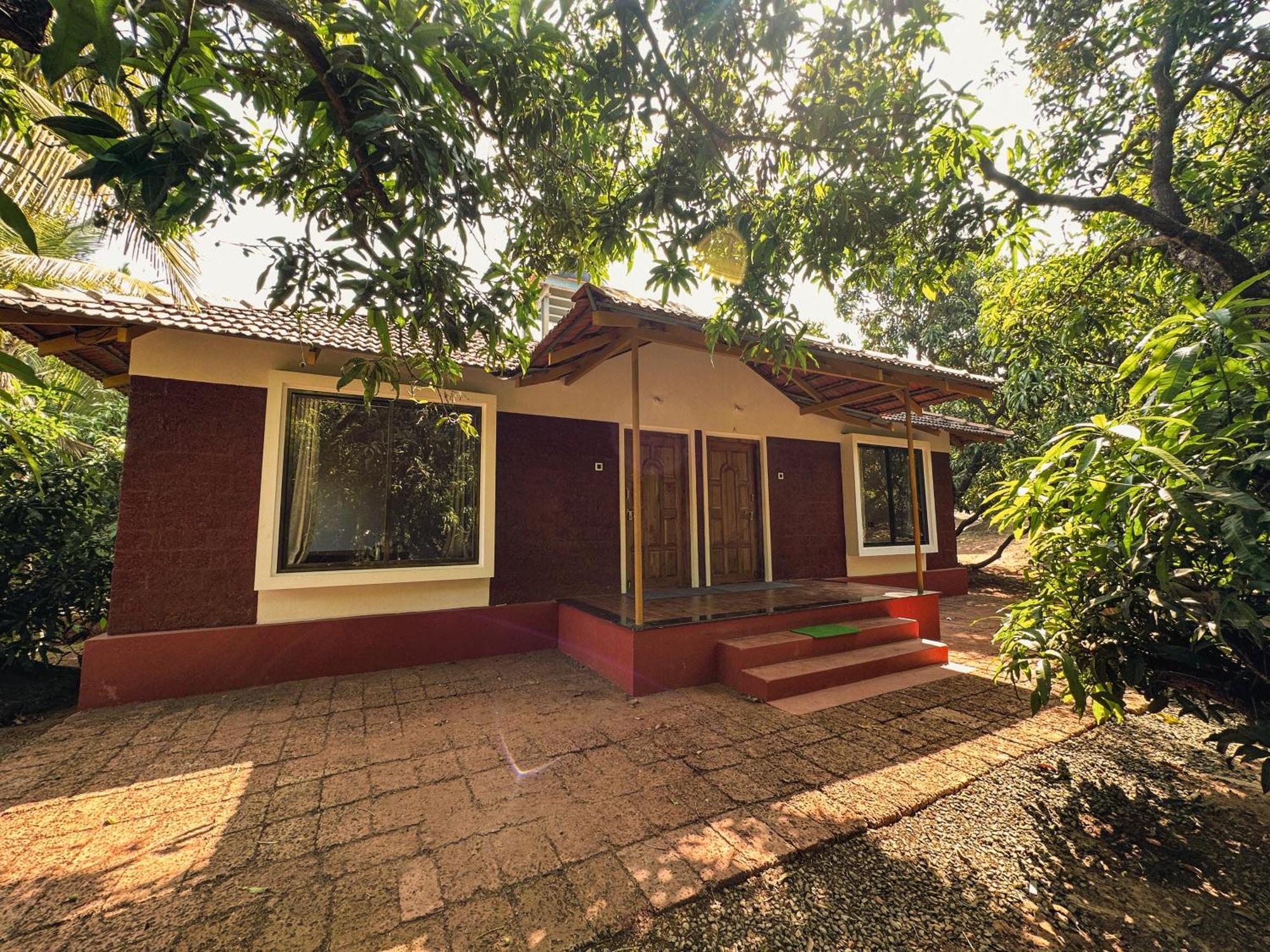 Prasad Villas And Homestay Math Exterior photo